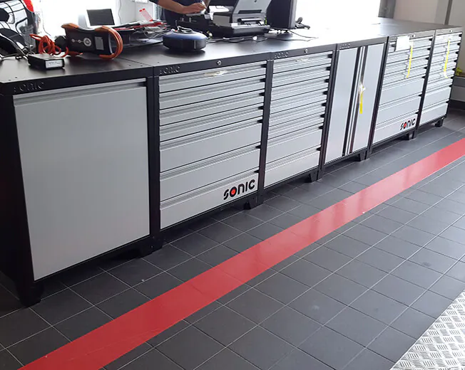 Sonic Werkstatteinrichtung